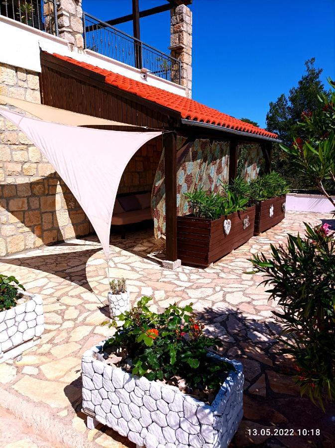Apartments Kaic Rogač Buitenkant foto
