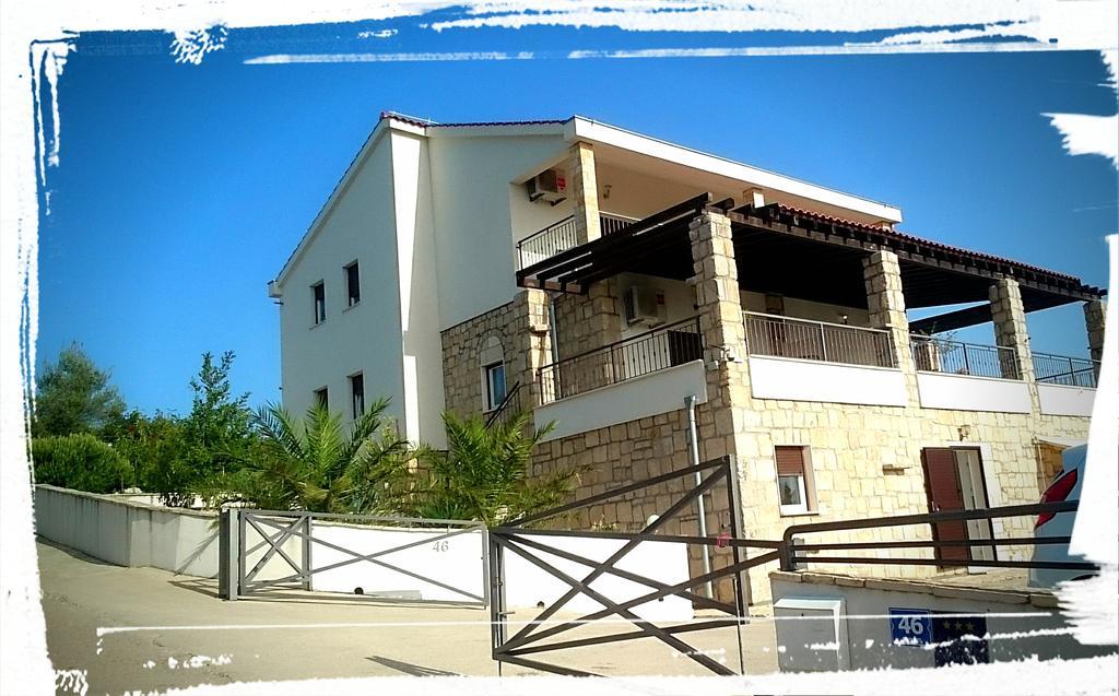 Apartments Kaic Rogač Buitenkant foto