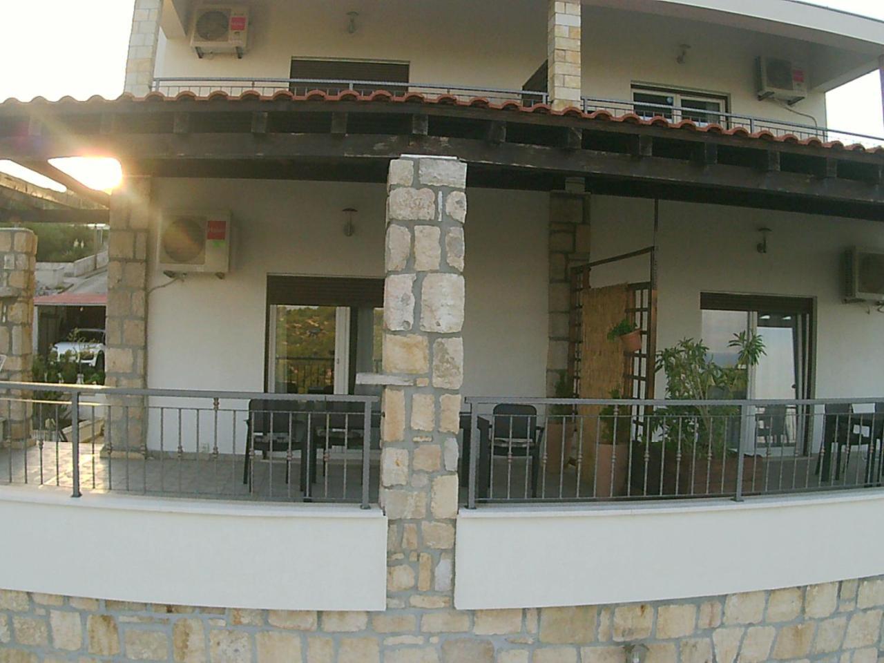 Apartments Kaic Rogač Buitenkant foto